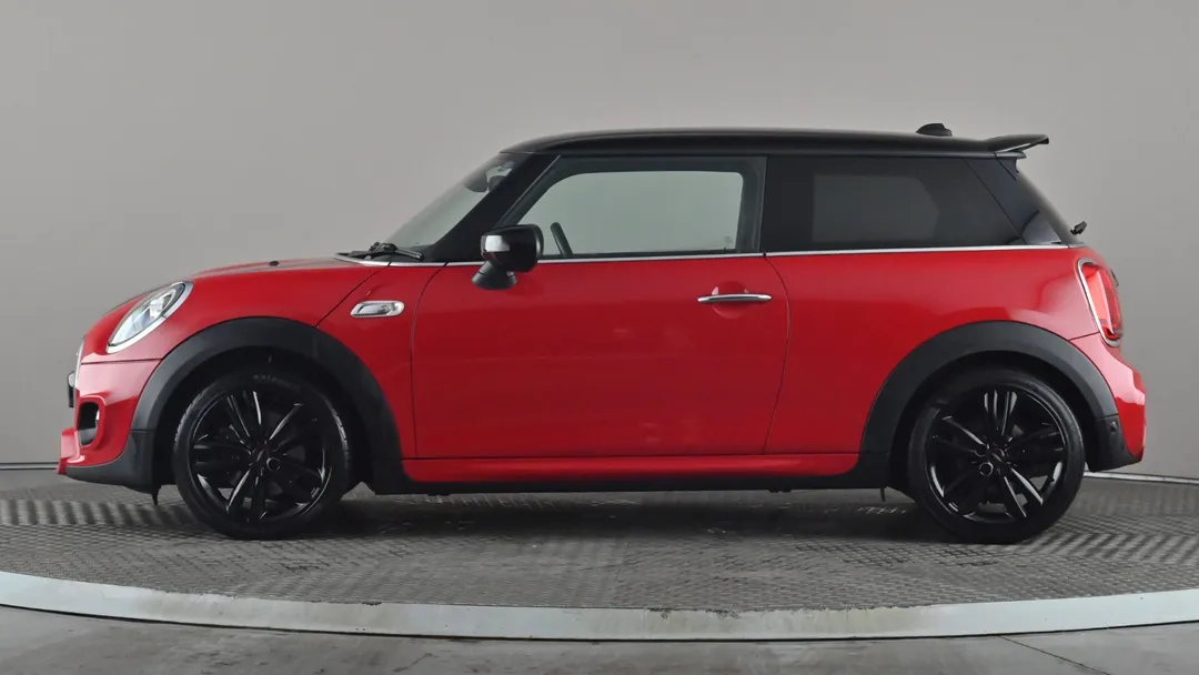2020 Mini Hatch