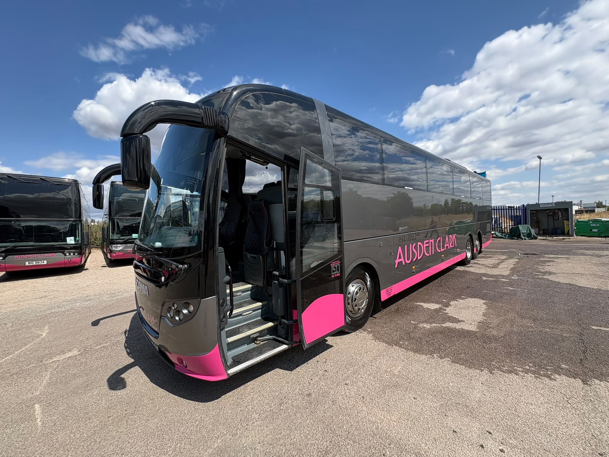 2013 Scania OmniExpress