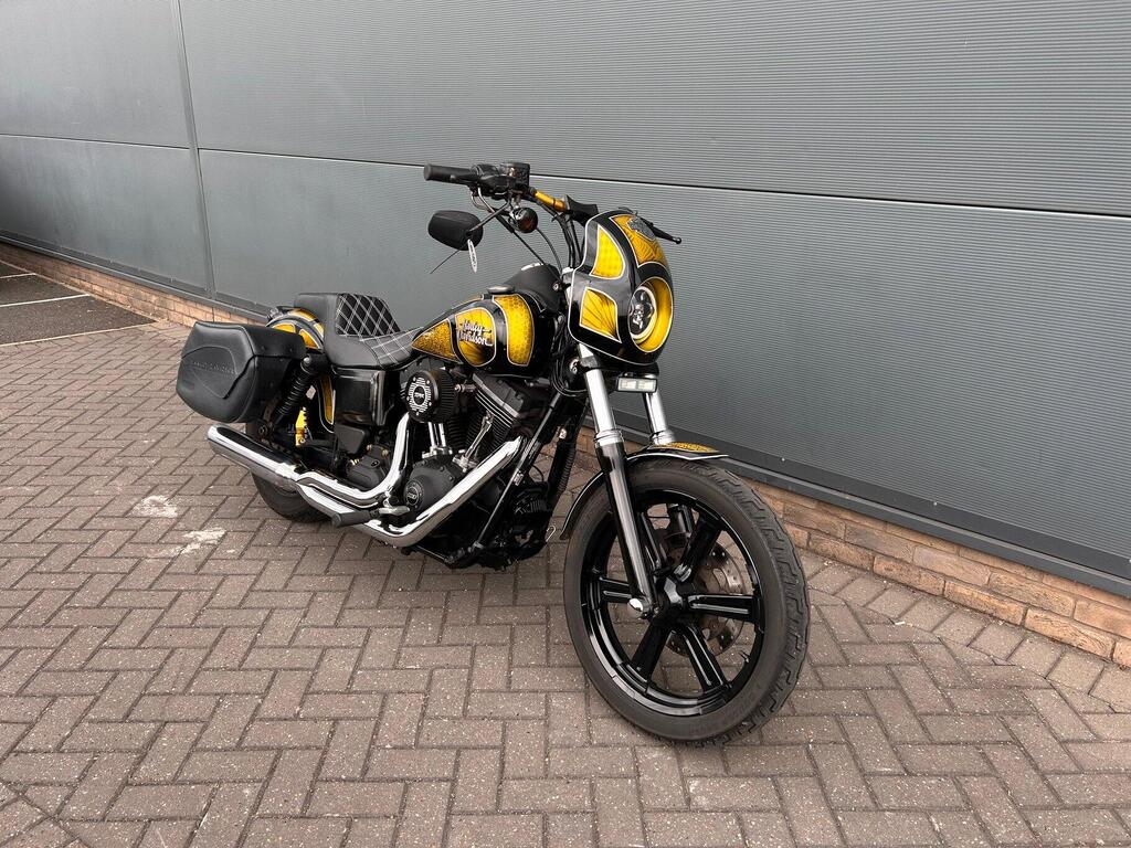 2015 Harley-Davidson Dyna